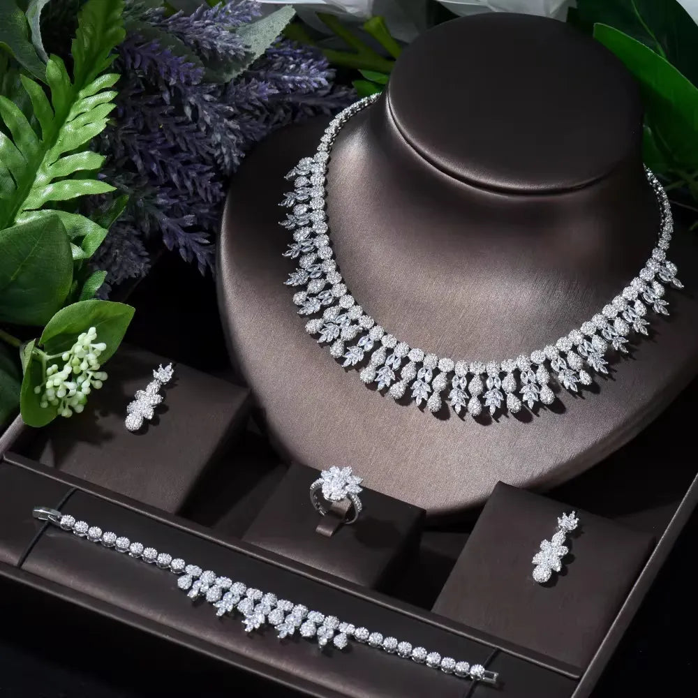 Fashion Maple Leaf Design Zircon Jewelry Set