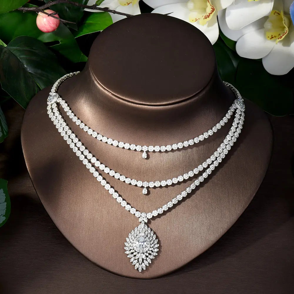 Three-Layer White Luxury Jewelry Set