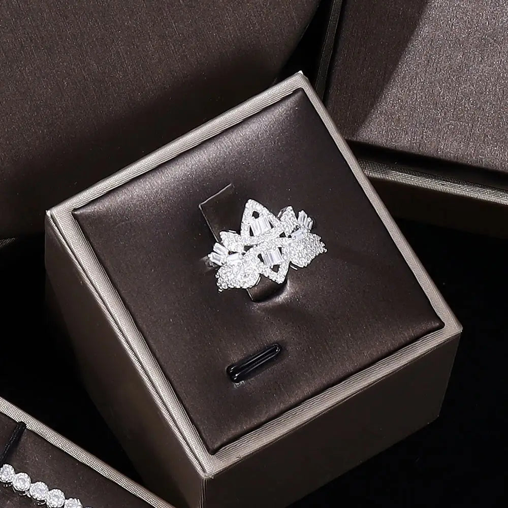 Luxury Floral Diamond Jewelry Set