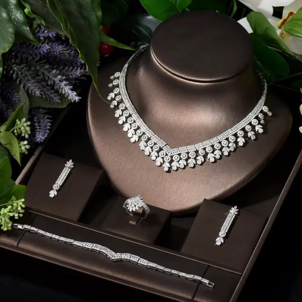 Elegant Royal Court Diamond Set