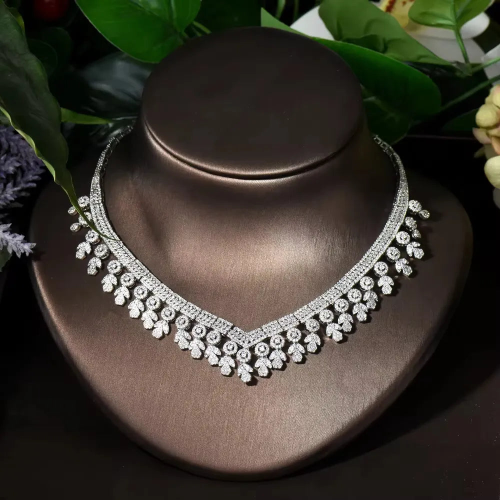 Elegant Royal Court Diamond Set